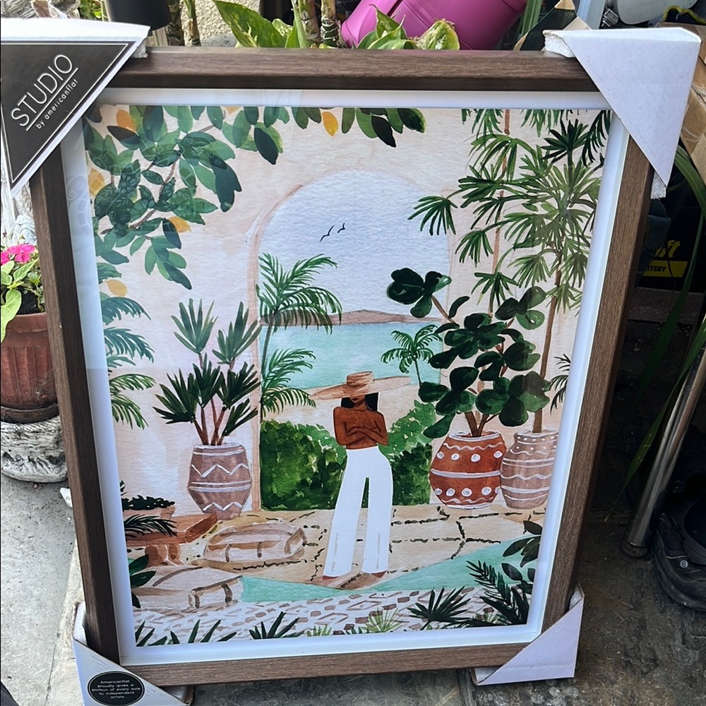 Studio Decor Tropical Wall Art with Green and Brown Accents